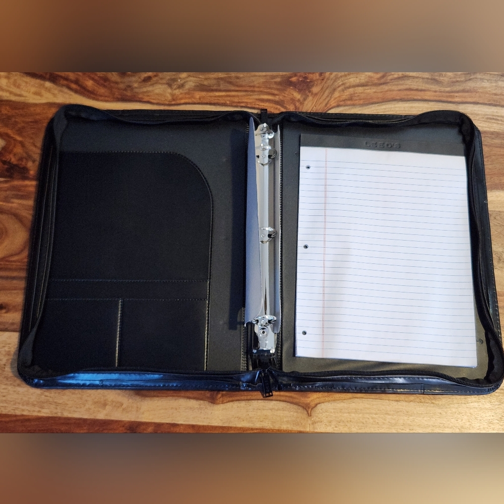 Black Padfolio with Notepad NWOT